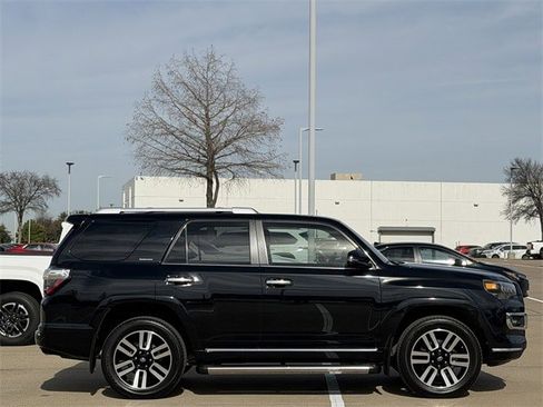 Used 2018 Toyota 4Runner Limited image 3