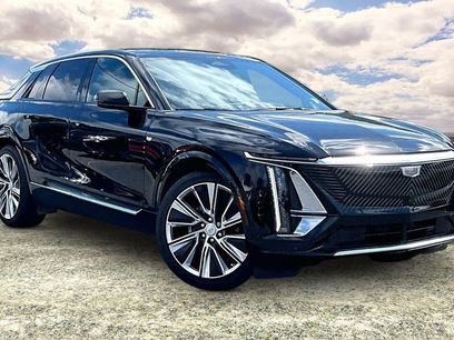 Certified 2025 Cadillac Lyriq Luxury w/ LPO, Floor Liner Package