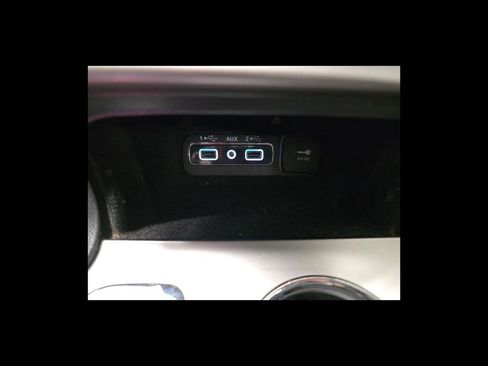 Used 2018 Jeep Grand Cherokee Altitude image 23