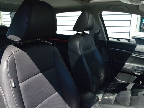 Used 2010 Volkswagen Jetta SE image 19