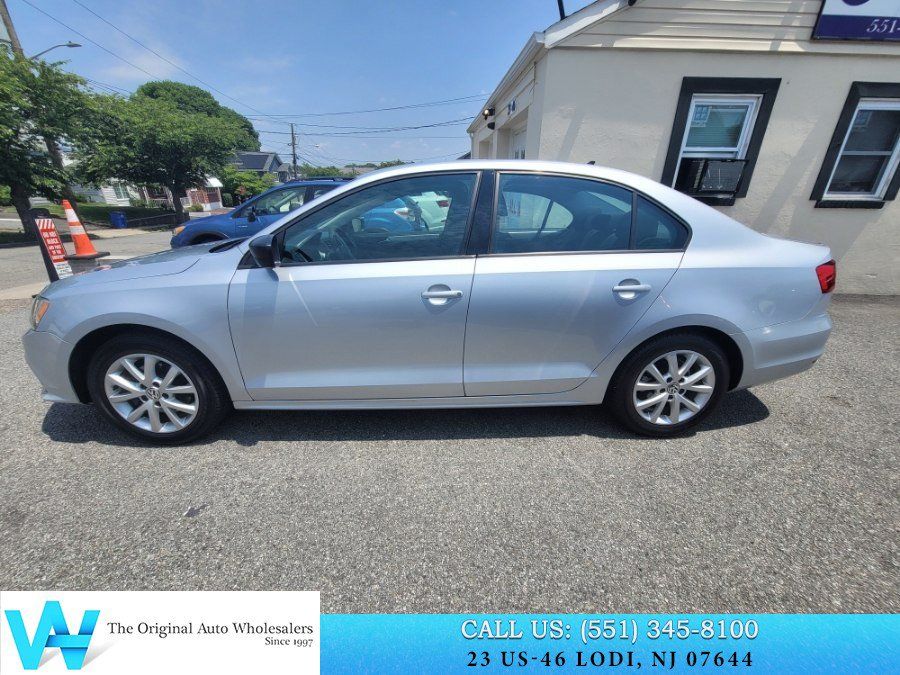 Used 2015 Volkswagen Jetta SE FWD image 8