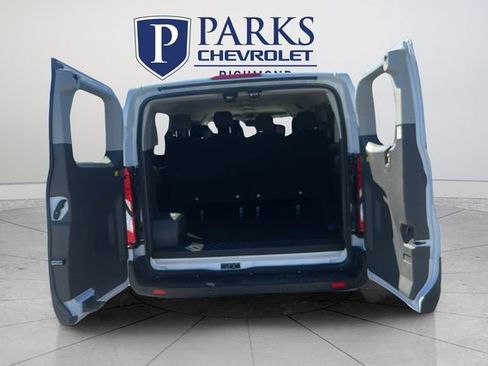 Used 2023 Ford Transit 350 XLT image 19