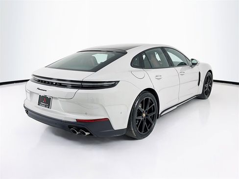 New 2026 Porsche Panamera image 9
