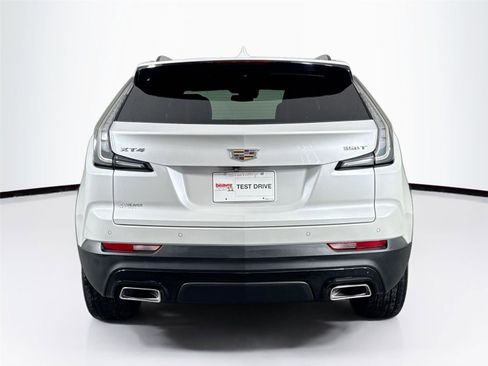 Used 2021 Cadillac XT4 Sport w/ Cold Weather Package image 7