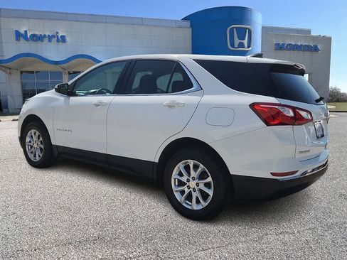 Used 2018 Chevrolet Equinox LT AWD/4WD image 3