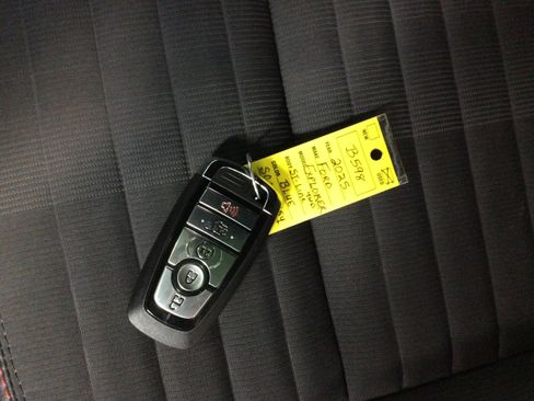 Used 2025 Ford Explorer ST-Line image 39