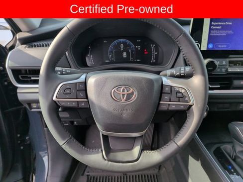Certified 2026 Toyota Grand Highlander AWD image 13
