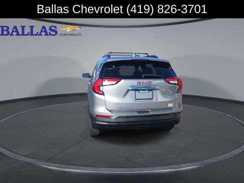 Certified 2023 GMC Terrain SLE w/ Driver Convenience Package FWD image 7