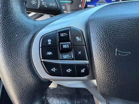 Certified 2023 Ford Explorer XLT w/ Equipment Group 202A AWD/4WD image 23
