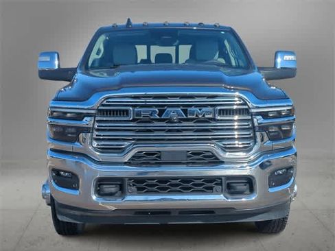 Used 2025 RAM 3500 Laramie w/ Max Tow Package image 3