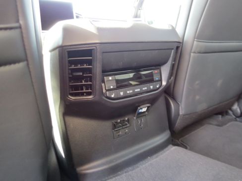 Used 2025 Toyota Sequoia Capstone AWD/4WD image 14