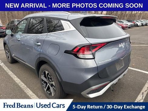 Used 2023 Kia Sportage EX image 4