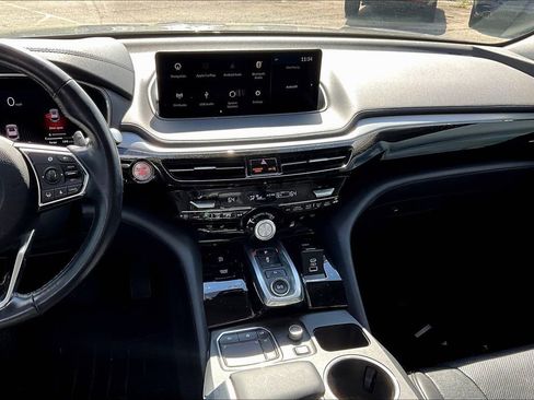 Used 2023 Acura MDX SH-AWD w/ Technology Package image 9