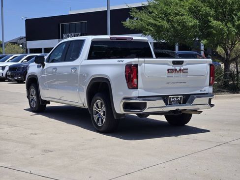 Used 2025 GMC Sierra 1500 SLT AWD/4WD image 3