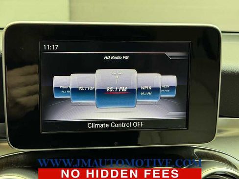 Used 2019 Mercedes-Benz GLC 300 GLC 300 image 23