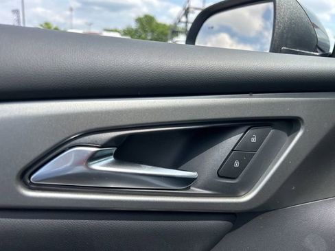 New 2026 Chevrolet Traverse LT FWD image 12