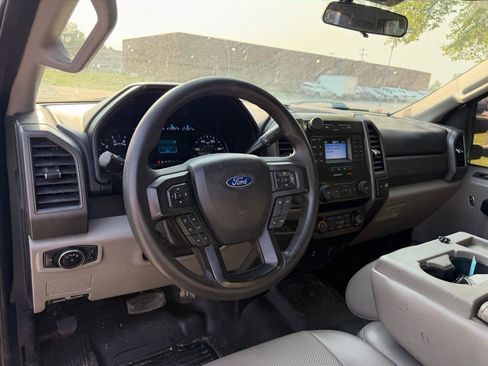 Used 2020 Ford F250 XL w/ Power Equipment Group AWD/4WD image 4