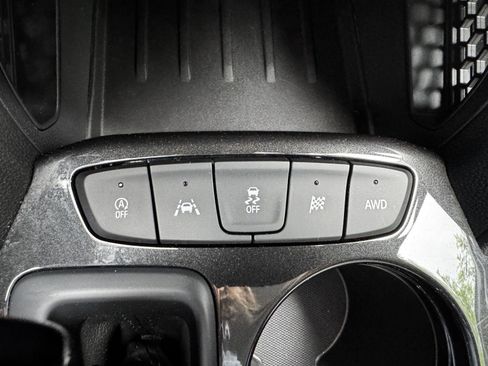 Used 2023 Chevrolet TrailBlazer LT w/ Convenience Package AWD/4WD image 24