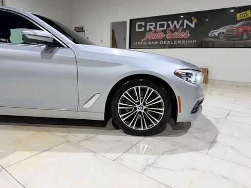 Used 2019 BMW 530i w/ Convenience Package RWD image 5