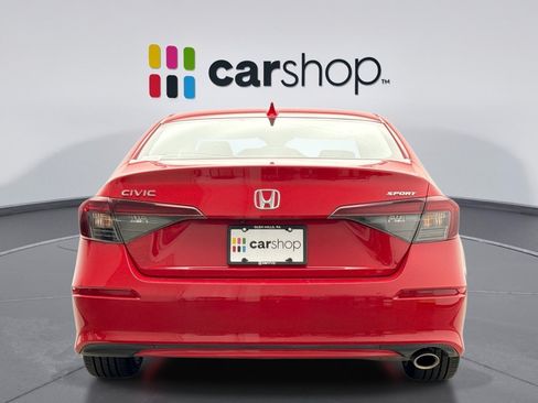 Used 2025 Honda Civic Sport image 4