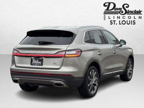 Certified 2023 Lincoln Nautilus Reserve image 3