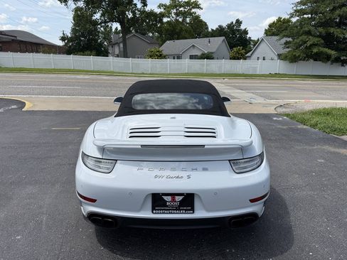 Used 2015 Porsche 911 Turbo S AWD/4WD image 19
