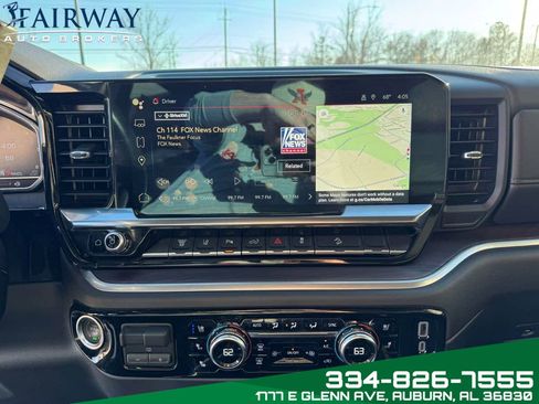 Used 2024 GMC Sierra 2500 SLT w/ SLT Premium Package image 22