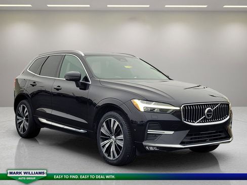 Used 2022 Volvo XC60 B5 Inscription w/ Advanced Package image 1
