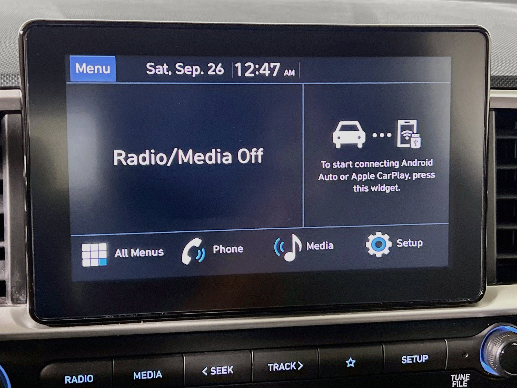 Used 2025 Hyundai Venue SEL FWD image 26