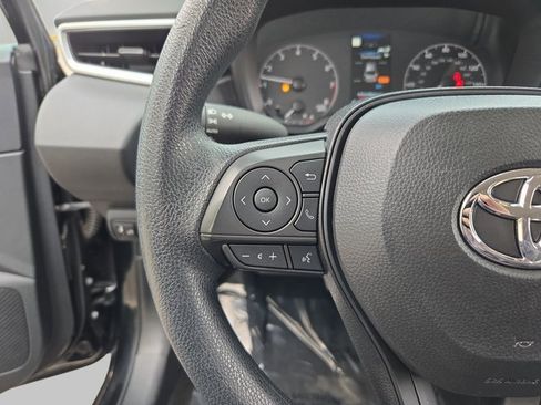 Used 2024 Toyota Corolla LE image 19
