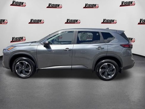 Certified 2026 Nissan Rogue SV AWD/4WD image 8