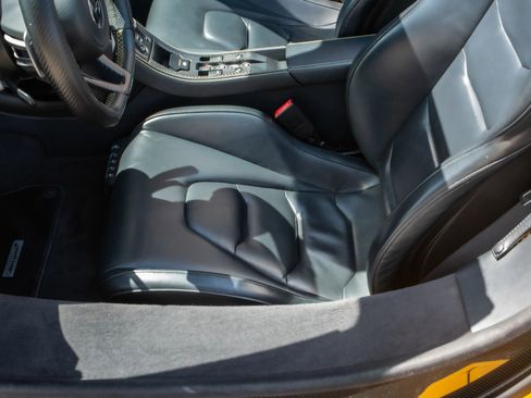 Used 2015 McLaren 650S Spider Convertible 2D image 10