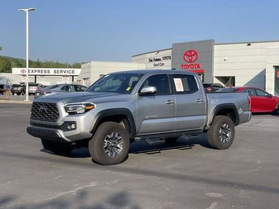 Used 2022 Toyota Tacoma TRD Off-Road w/ TRD Premium Off Road Package