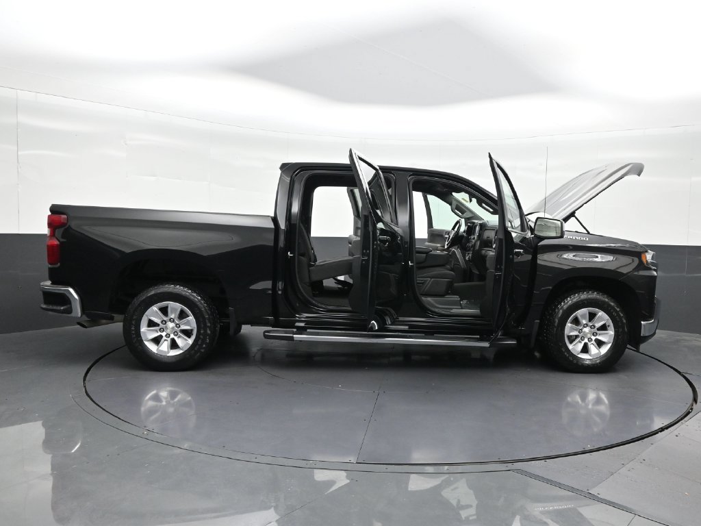 Used 2021 Chevrolet Silverado 1500 LT RWD image 32