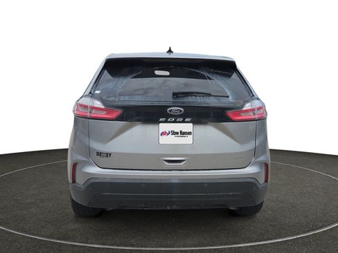 Used 2021 Ford Edge SE AWD/4WD image 5