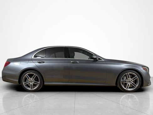 Used 2019 Mercedes-Benz E 300 image 6