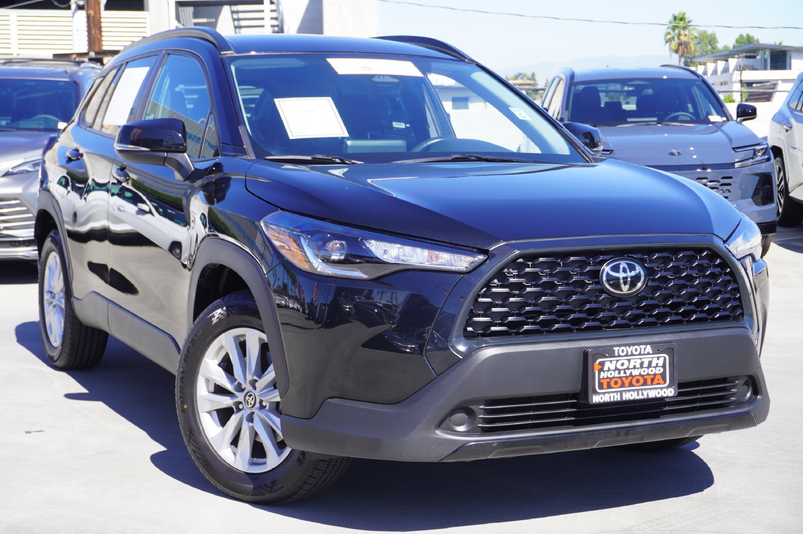 Certified 2024 Toyota Corolla Cross LE AWD/4WD image 2