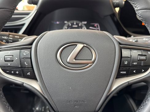 Certified 2025 Lexus ES 350 w/ Accessory Package (Z1) FWD image 26