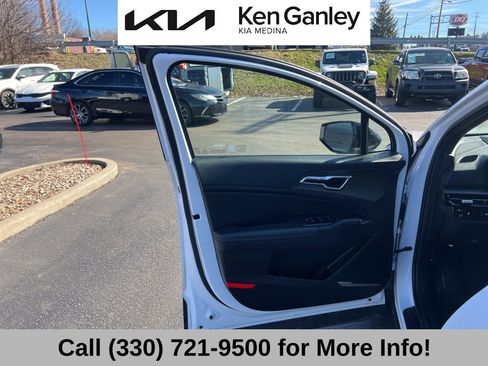 Certified 2026 Kia Sportage X-Line w/ X-Line Premium Package image 26