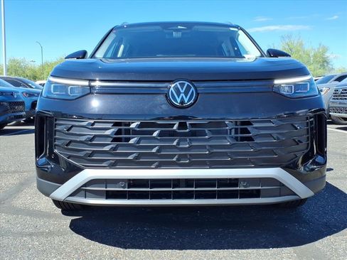 New 2026 Volkswagen Tiguan S image 2