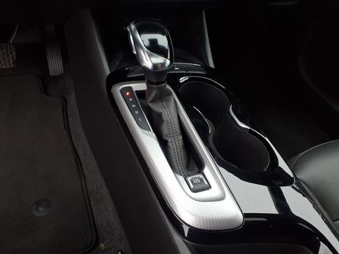 Used 2025 Buick Envista Avenir image 8