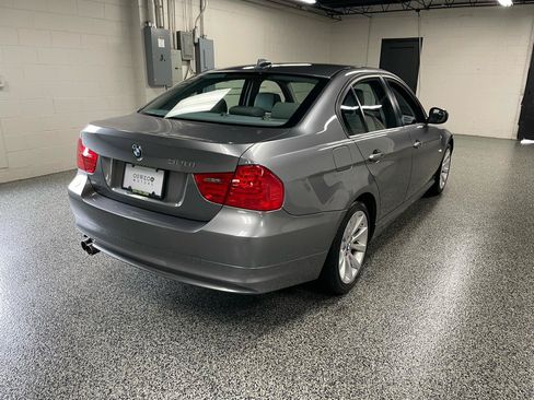 Used 2011 BMW 328i xDrive Sedan AWD/4WD image 6