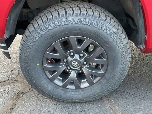 Used 2023 Toyota Tacoma SR5 image 9