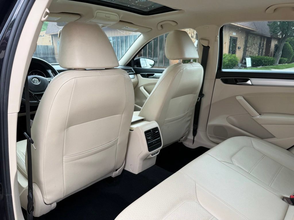 Used 2019 Volkswagen Passat 2.0T Wolfsburg w/ Wheels & Sunroof Package FWD image 18