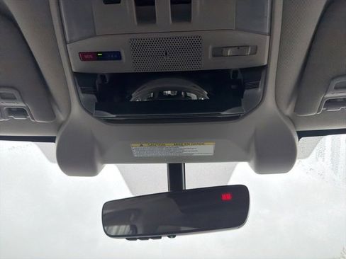 Used 2019 Subaru Ascent Limited image 50