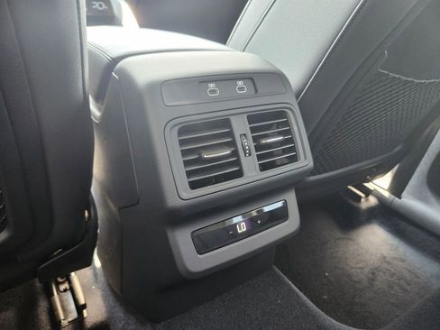 New 2025 Audi Q5 Premium image 25