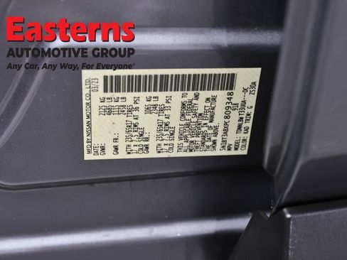 Used 2023 Nissan Rogue S AWD/4WD image 35