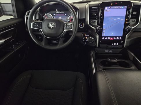 Used 2025 RAM 1500 Big Horn AWD/4WD image 9