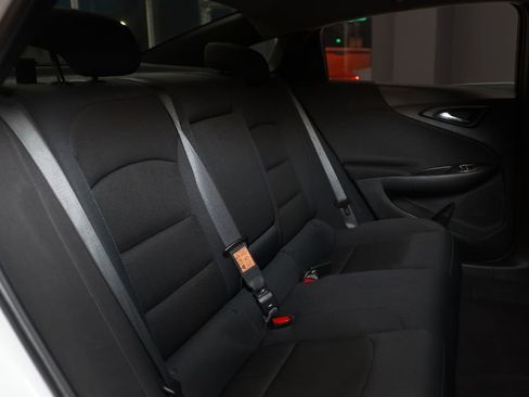 Used 2023 Chevrolet Malibu LT image 14