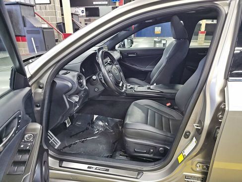 Used 2023 Lexus IS 350 F Sport AWD/4WD image 12